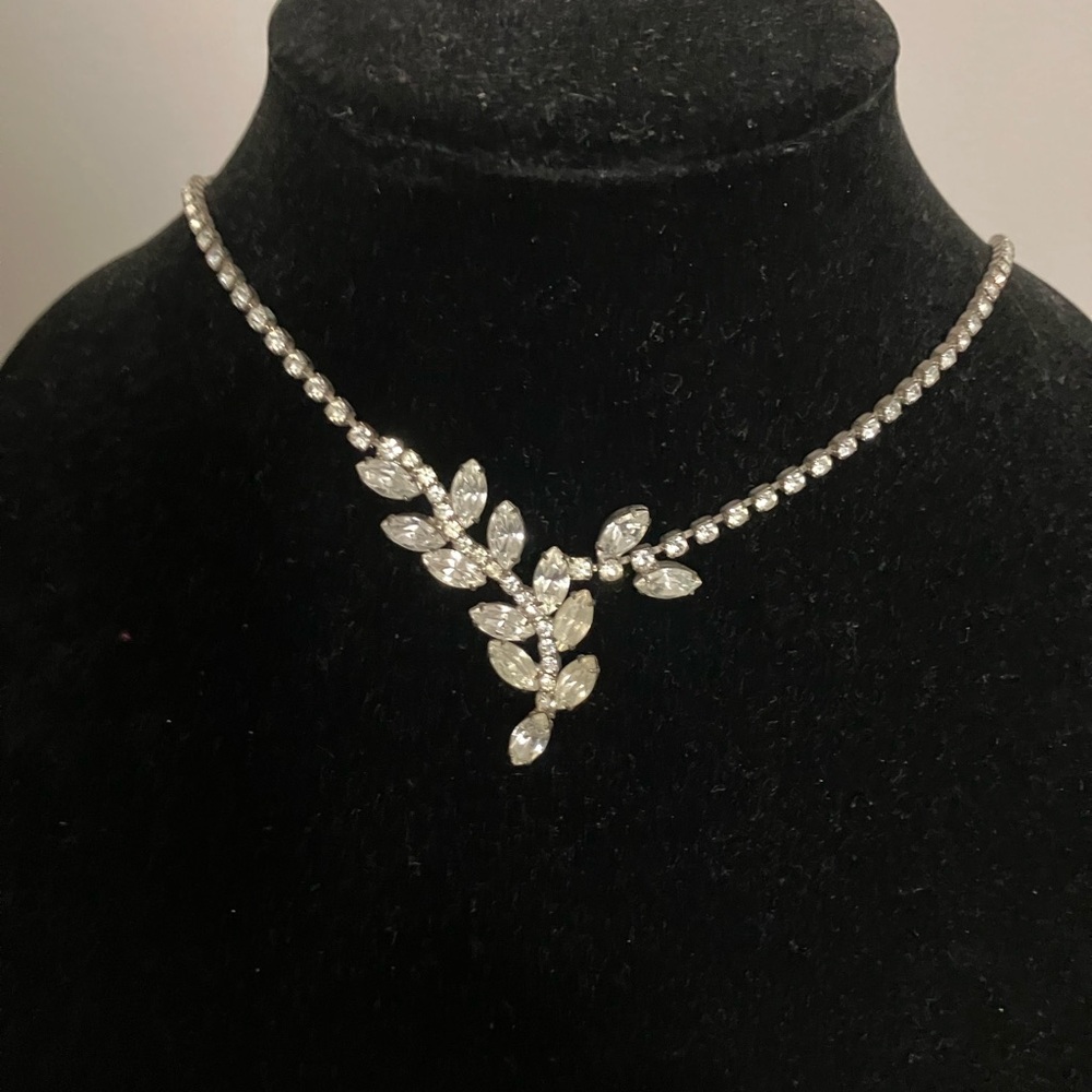 Crystal Leaf V-Front Necklace - Silver Toned Clear Stones